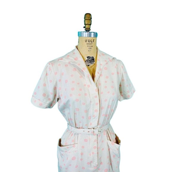 Vintage 1940s Silk Dress Champagne Pink Circle Print Shirtdress | W 25" - Picture 6 of 10